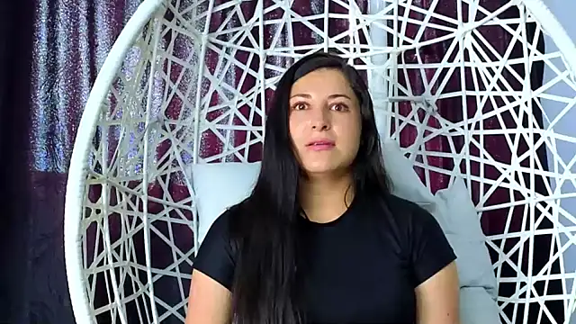 cuteeimy online show from September 2025 07:09:01 PM