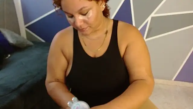 Yera carey online show from October 2025 12:26:02 PM