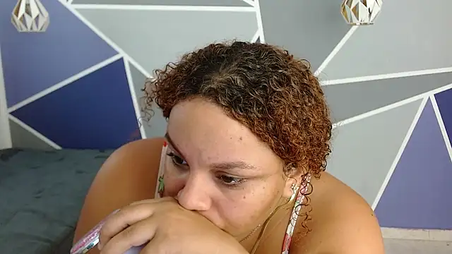 Yera carey online show from November 2025 12:41:01 PM