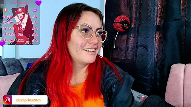 carolinhe  online show from September 2025 07:39:02 PM