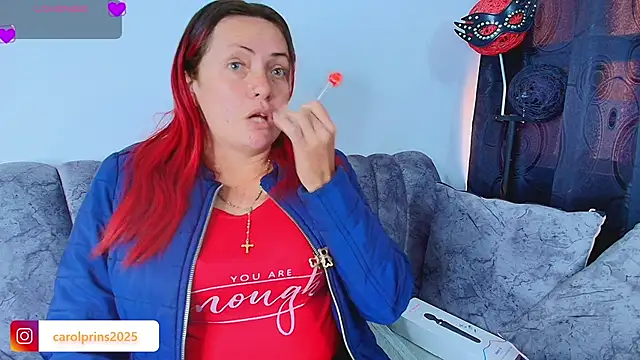 carolinhe  online show from September 2025 08:04:02 PM