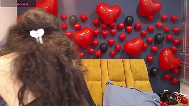 KendraaSimons online show from February 2026 07:56:01 PM