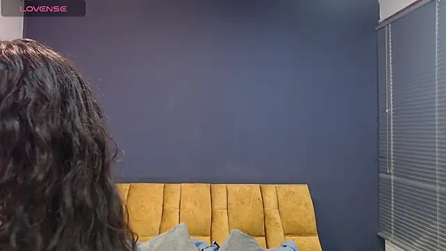 KendraaSimons online show from April 2026 04:13:01 PM