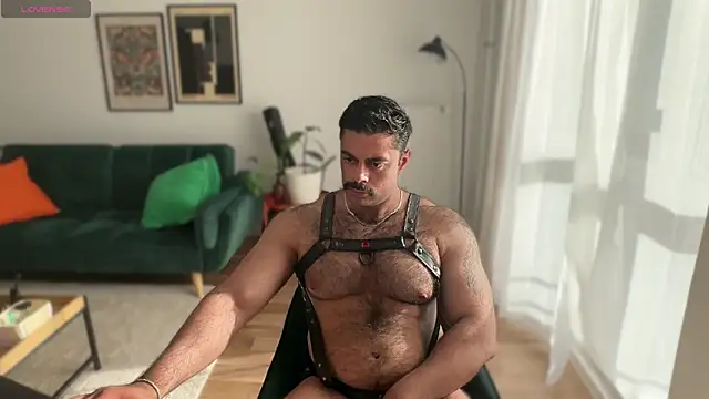 Dom-Turk online show from April 2026 03:52:01 PM