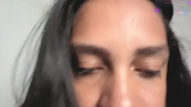 Snapshot of Alice_Parkerx chatting on July 2026 10:48:02 AM Alice Parkerx online show from July 2026 10:48:02 AM