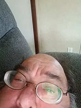 Boblnob online show from May 2026 09:23:01 PM
