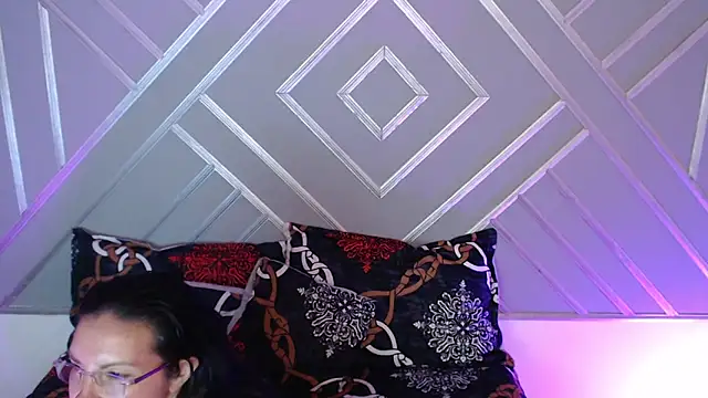 sashabluex online show from October 2025 03:19:02 AM