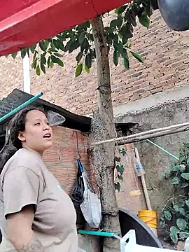 Snapshot of You-sexy-starr chatting on October 2025 04:40:02 PM You-sexy-starr online show from October 2025 04:40:02 PM