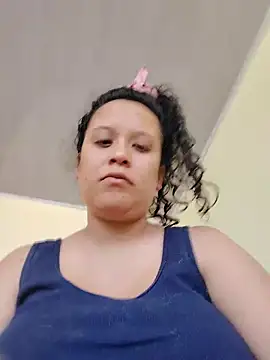 Snapshot of You-sexy-starr chatting on September 2025 03:17:02 PM You-sexy-starr online show from September 2025 03:17:02 PM