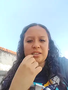 Snapshot of You-sexy-starr chatting on December 2025 03:49:01 PM You-sexy-starr online show from December 2025 03:49:01 PM