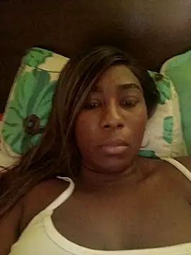 MONIQUE-LAMOUR online show from November 2025 04:46:01 PM