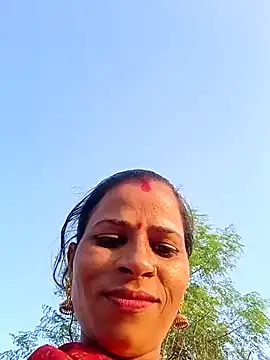 Suhani sharma1 online show from September 2025 12:01:01 PM
