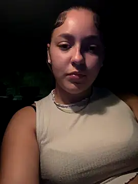 Snapshot of babykalirose chatting on October 2025 11:50:01 PM babykalirose online show from October 2025 11:50:01 PM