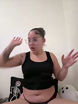 Snapshot of babykalirose chatting on November 2025 03:55:01 AM babykalirose online show from November 2025 03:55:01 AM