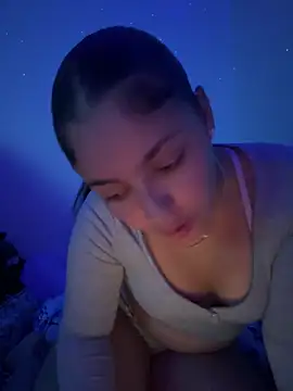 Snapshot of babykalirose chatting on September 2025 02:17:02 AM babykalirose online show from September 2025 02:17:02 AM