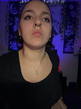 Snapshot of babykalirose chatting on June 2026 03:41:02 AM babykalirose online show from June 2026 03:41:02 AM