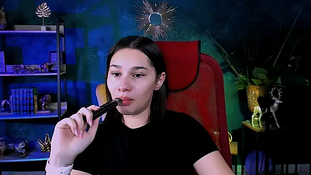 KimClarks  online show from November 2025 08:39:02 AM