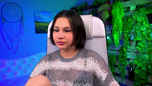 KimClarks  online show from February 2026 05:57:01 PM