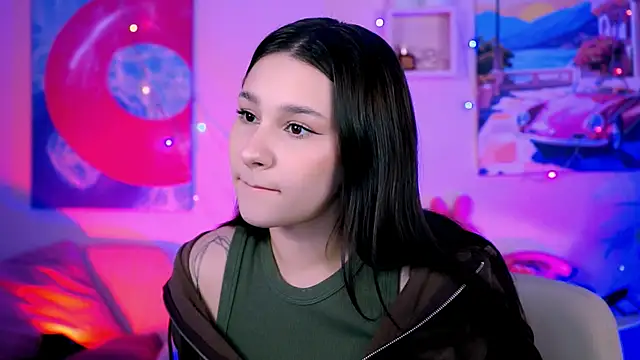 Snapshot of KimClarks_ chatting on October 2025 04:52:01 PM KimClarks  online show from October 2025 04:52:01 PM