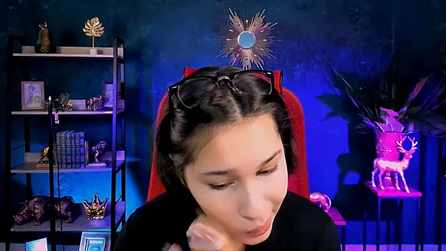 KimClarks  online show from January 2026 12:45:02 PM