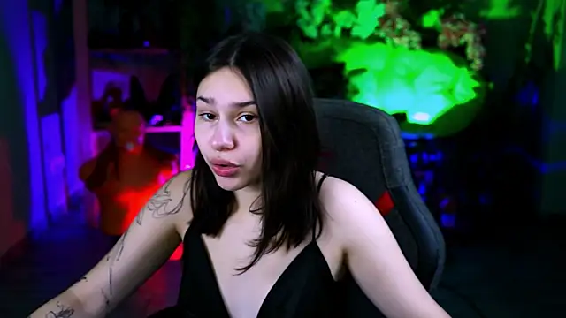 Snapshot of KimClarks_ chatting on October 2025 12:48:02 PM KimClarks  online show from October 2025 12:48:02 PM