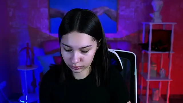 Snapshot of KimClarks_ chatting on October 2025 06:25:02 AM KimClarks  online show from October 2025 06:25:02 AM