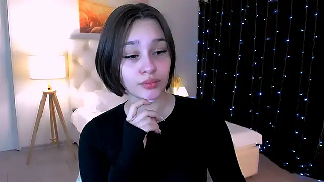 KimClarks  online show from February 2026 04:04:01 PM