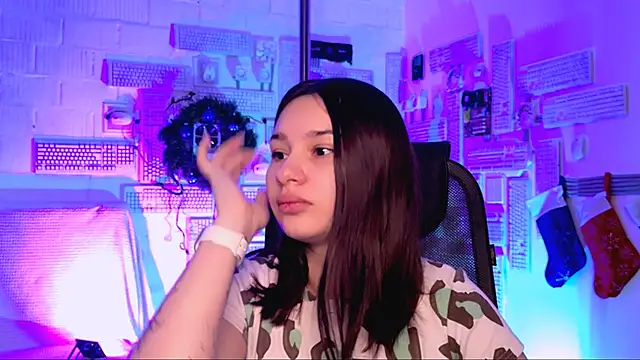 KimClarks  online show from December 2025 06:37:01 AM