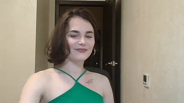 Silviaa a online show from April 2026 07:42:02 PM