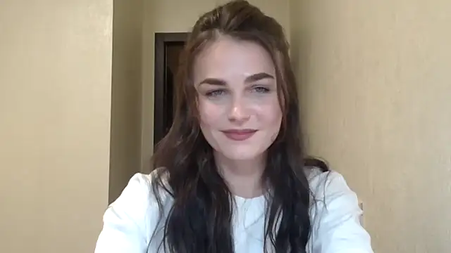 Silviaa a online show from March 2026 09:05:02 PM