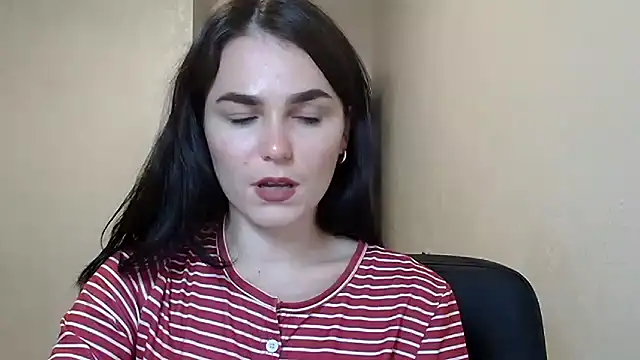 Snapshot of Silviaa_a chatting on October 2025 06:32:02 PM Silviaa a online show from October 2025 06:32:02 PM