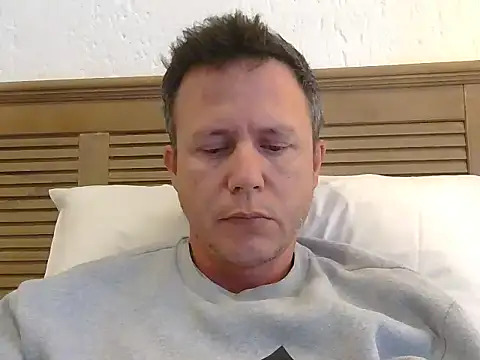 Snapshot of TroyDieselXXX chatting on June 2026 06:52:02 AM TroyDieselXXX online show from June 2026 06:52:02 AM