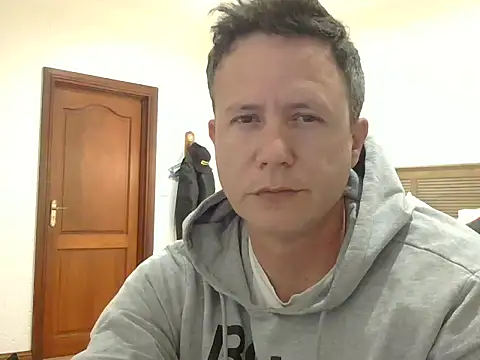 TroyDieselXXX online show from May 2026 07:14:01 PM
