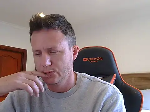 TroyDieselXXX online show from April 2026 06:09:02 AM