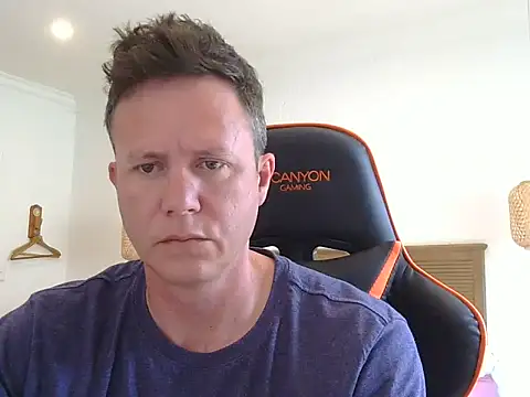 TroyDieselXXX online show from November 2025 05:19:02 AM