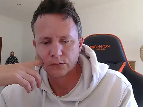 TroyDieselXXX online show from May 2026 11:47:02 AM