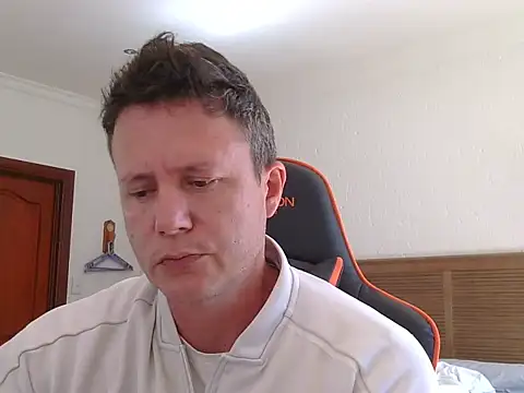 TroyDieselXXX online show from April 2026 09:06:02 AM