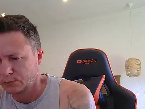 TroyDieselXXX online show from February 2026 07:06:02 AM