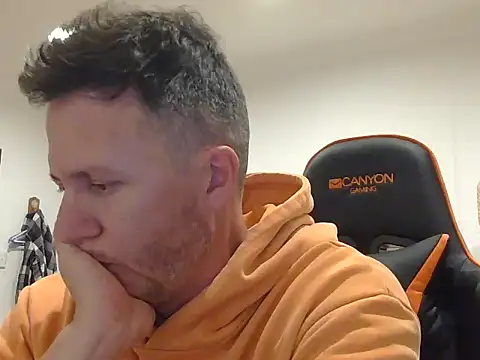 TroyDieselXXX online show from March 2026 06:18:02 PM