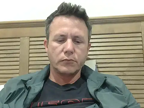Snapshot of TroyDieselXXX chatting on June 2026 06:24:02 PM TroyDieselXXX online show from June 2026 06:24:02 PM