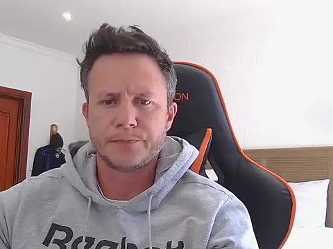 TroyDieselXXX online show from September 2025 09:45:02 AM