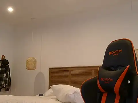 TroyDieselXXX online show from February 2026 08:47:02 AM