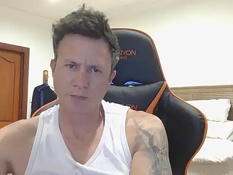 TroyDieselXXX online show from September 2025 04:13:01 PM