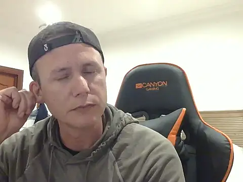 TroyDieselXXX online show from April 2026 06:23:01 PM