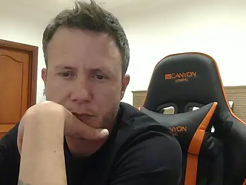 TroyDieselXXX online show from May 2026 08:04:02 PM