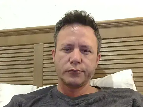 Snapshot of TroyDieselXXX chatting on June 2026 05:15:02 AM TroyDieselXXX online show from June 2026 05:15:02 AM