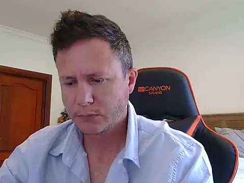 TroyDieselXXX online show from January 2026 05:44:01 AM