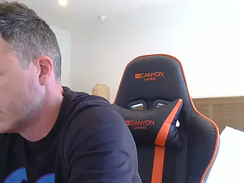 TroyDieselXXX online show from April 2026 08:32:01 AM