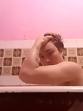 Snapshot of MoonIrene chatting on November 2025 04:23:01 PM MoonIrene online show from November 2025 04:23:01 PM