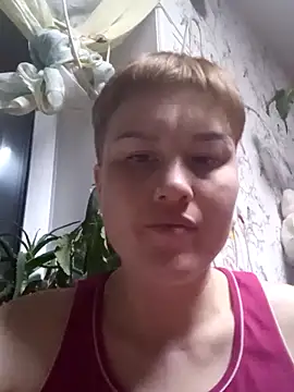 Snapshot of MoonIrene chatting on February 2026 04:51:01 PM MoonIrene online show from February 2026 04:51:01 PM